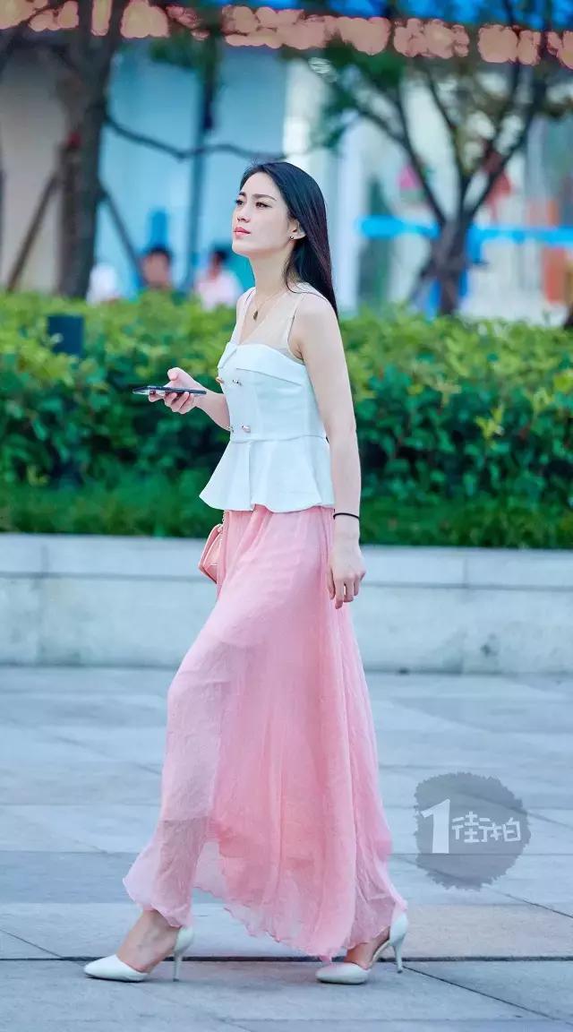 长裙短裙二合一,一字领包臀连衣长裙穿搭