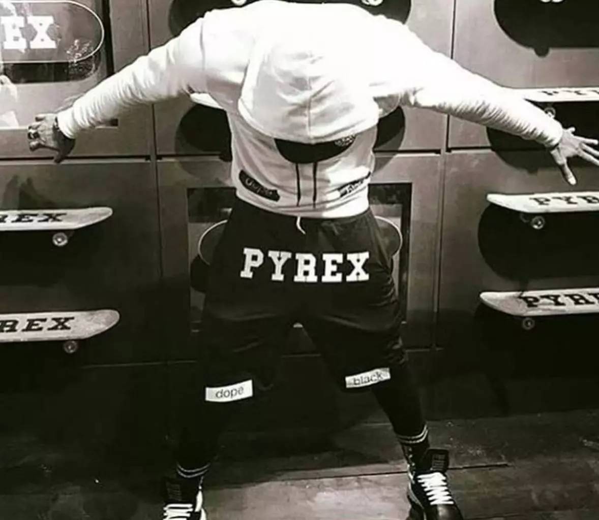 off-white算不算潮牌鼻祖,off-white主理人的遗作