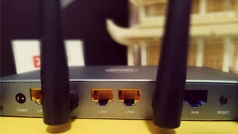 信号超强网速超快的路由器,比小米ax3000穿墙好的路由器