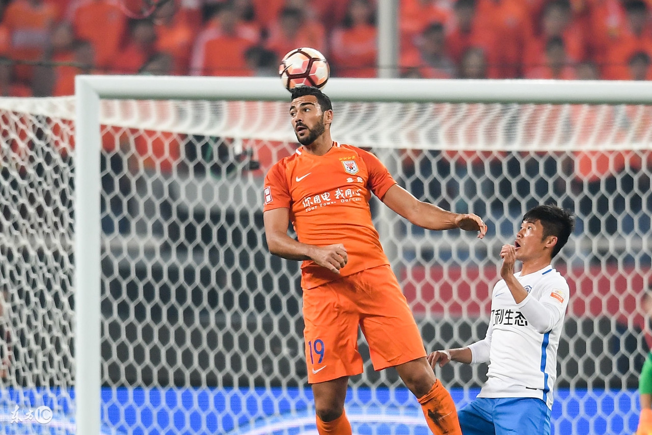 索里亚诺梅开二度中超,索里亚诺点球集锦
