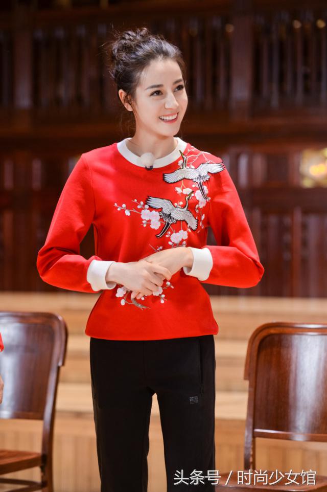 关晓彤鹿晗vs热巴鹿晗,热巴鹿晗未播花絮撕名牌