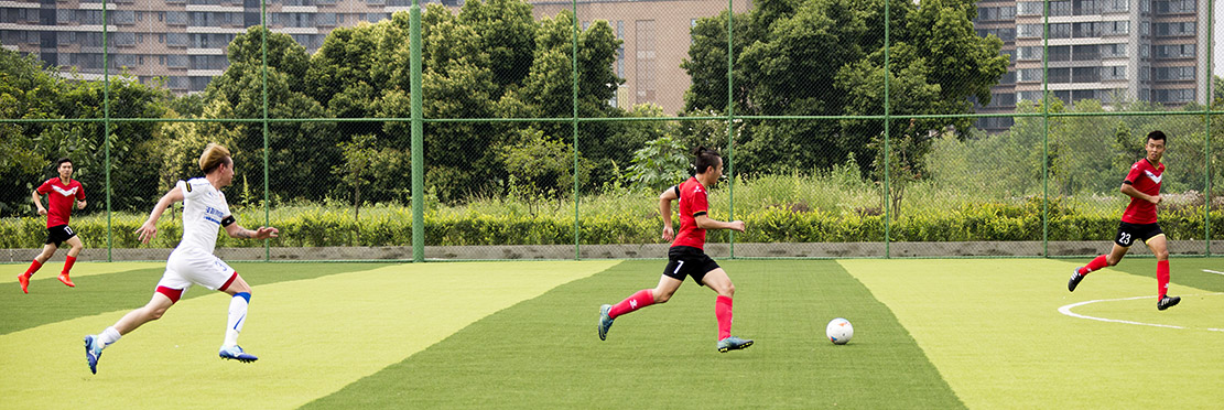 四川成都川渝对抗赛,重庆劲浪足球比赛