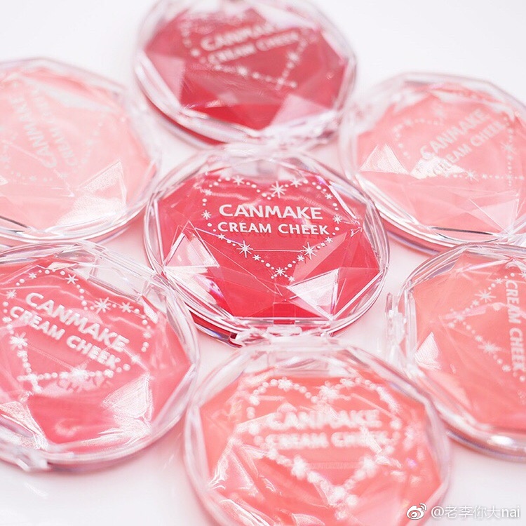 好用的开架彩妆推荐,初学者彩妆全套推荐简单点的牌子