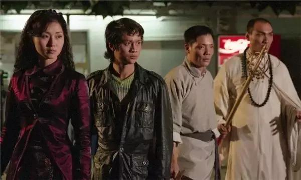 还记得《我和僵尸有个约会》的孔雀大师吗？曾和林正英斗过法