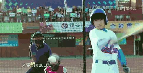 敢于梦想的tfboys,tfboys第一次演出青春修炼手册