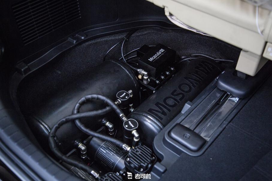 100万元左右买埃尔法推荐吗,100万买埃尔法不如买领航员