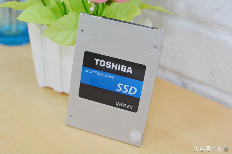 东芝q200240gmlc闪存,东芝q200硬盘
