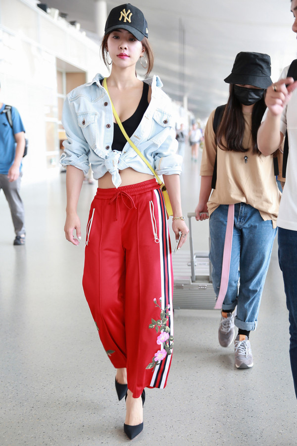 off-white算不算潮牌鼻祖,off-white主理人的遗作