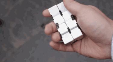 掌上儿童玩具,十大很受小孩欢迎的玩具