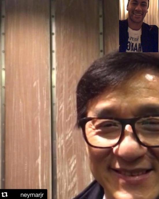 内马尔见成龙秒变迷弟,内马尔和成龙视频