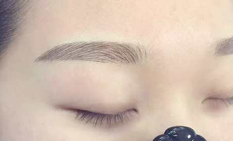 雾眉如何定边框,眉毛边框怎么画整齐