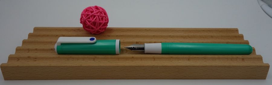 10元以内好用的钢笔测评,百元以内的十支钢笔评测