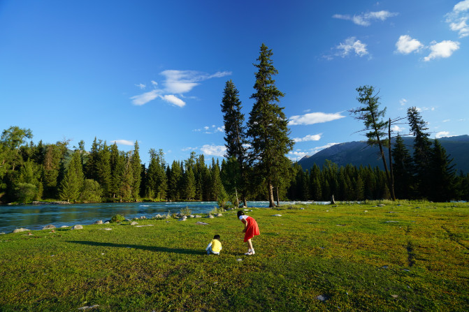 感受大西北的异域风情环疆游结束,南北疆深度游北疆进入南疆