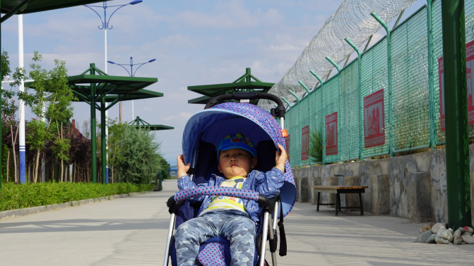 感受大西北的异域风情环疆游结束,南北疆深度游北疆进入南疆