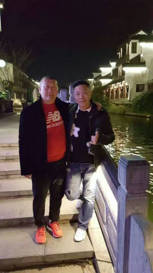 努力到无能为力的足球运动员,一个不向命运低头的人