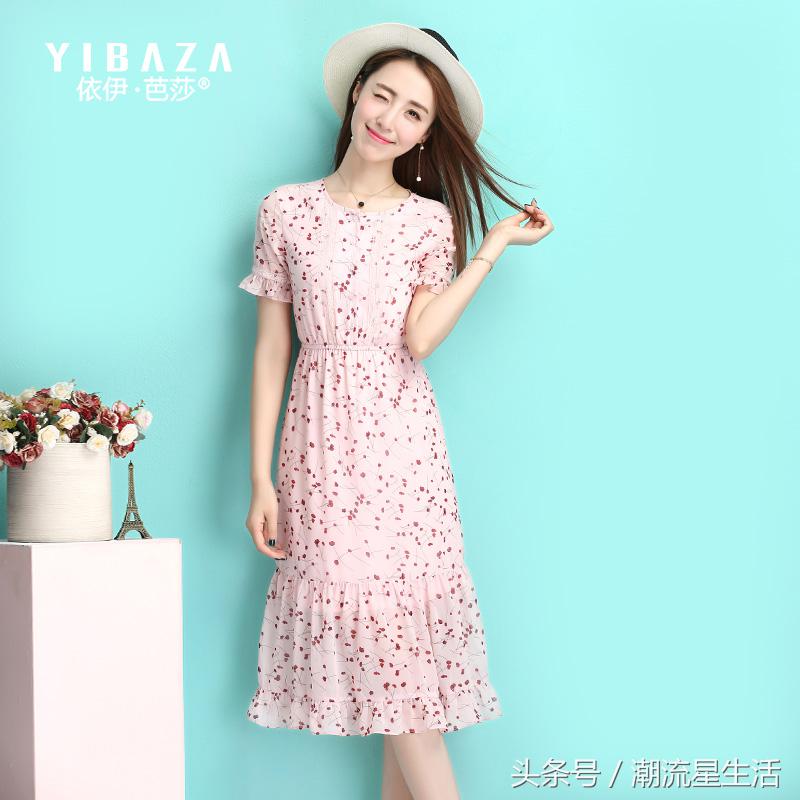 春风十里，不如一袭碎花长裙清凉一夏