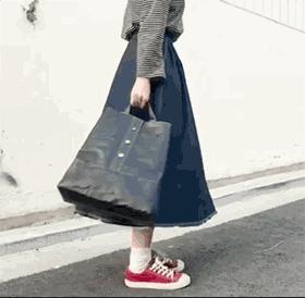 网红是怎么卖衣服的,网红卖衣服现状