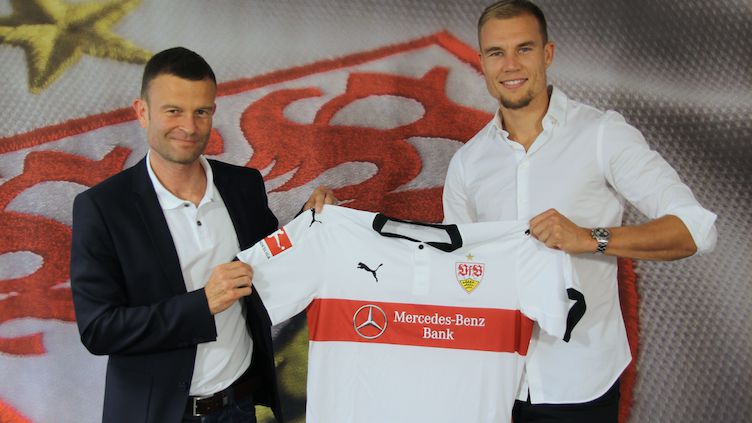 斯图加特拜仁背后的战术秘密,斯图加特这个赛季发生了什么