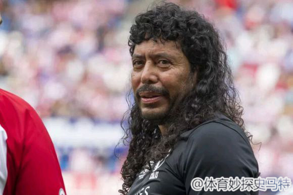 球场上的杀马特看那些年球星们的奇葩发型