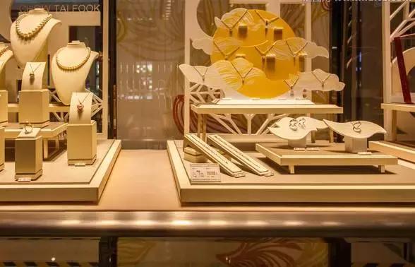 购买珠宝欢迎选购,在旗舰店买的珠宝