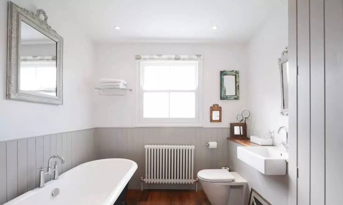 磨砂玻璃还需要窗帘吗,卫生间的窗户用磨砂玻璃好吗