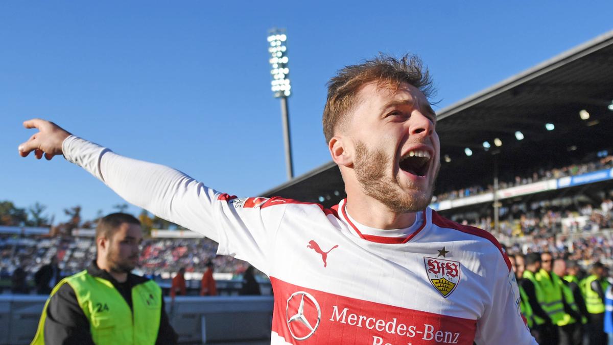 斯图加特拜仁背后的战术秘密,斯图加特这个赛季发生了什么