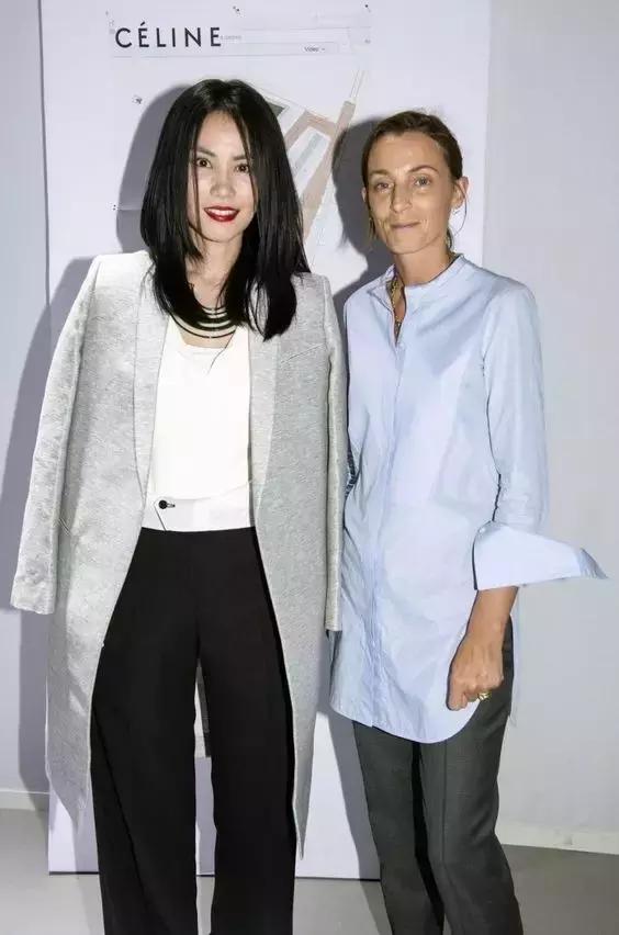 平胸穿搭矮个子,贫胸系穿搭