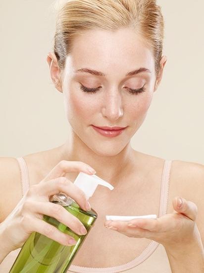 黑头粉刺怎么解决不留坑,挤黑头粉刺小妙招