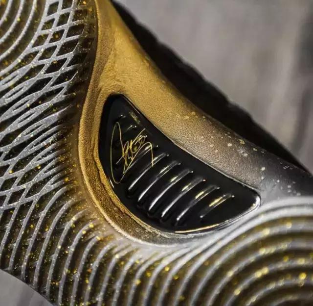 速度至上的时代,值得入手的球鞋高帮