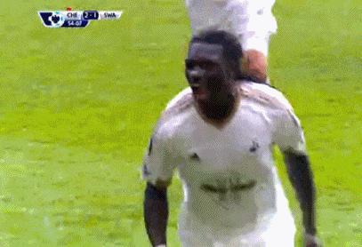 足球经典瞬间小罗,罗纳尔多足球10大经典进球