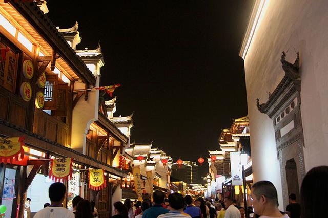 陶渊明桃花源记中的桃源,陶渊明诗中桃花源实景图片