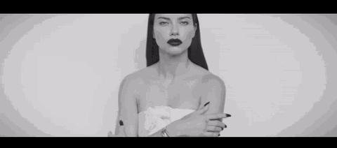 刘亦菲和关之琳合体,刘亦菲杨洋劲爆尬舞嗨翻全场娱乐