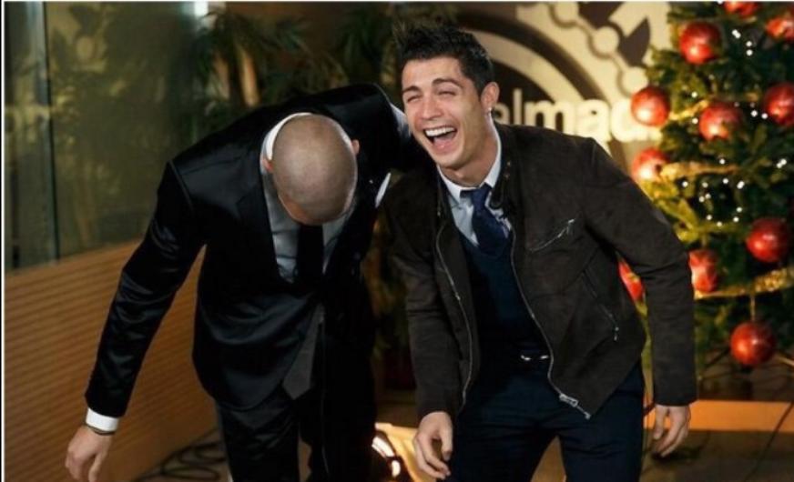 球迷7次c罗庆祝动作,c罗真性情原版