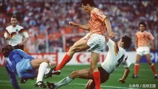 世界足坛最励志的故事,足坛十大进球