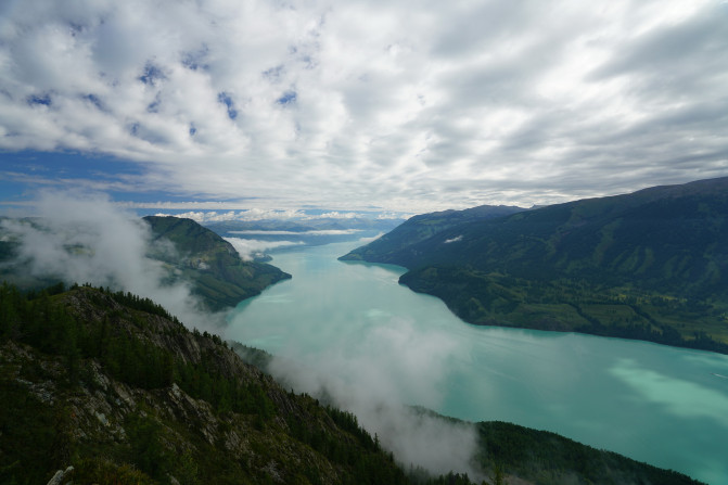感受大西北的异域风情环疆游结束,南北疆深度游北疆进入南疆