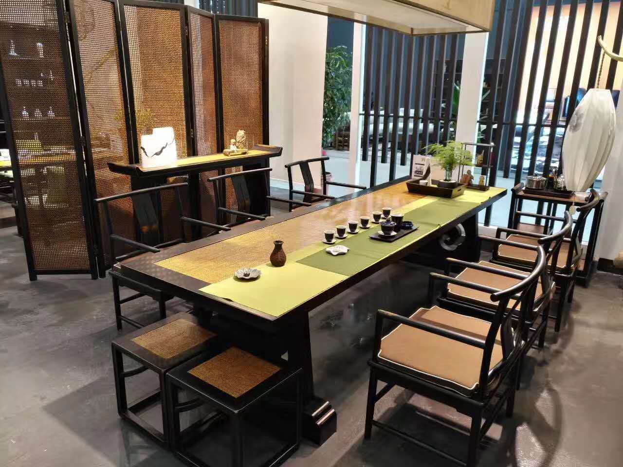 努力到无能为力的足球运动员,一个不向命运低头的人