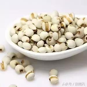 痛风患者必看一张最全食物嘌呤表,痛风吃什么食物最好降尿酸又补肾