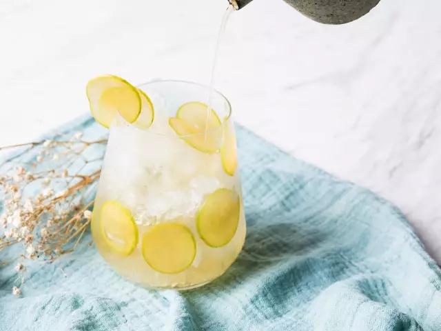 如果你是个不爱吃醋的人，那你一定还没遇到——TA！哈哈哈