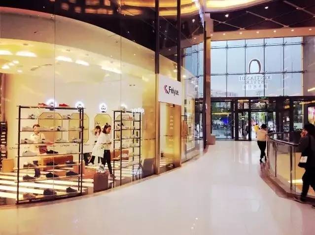 宋茜杨洋合作过吗,这些包装土到掉渣的国货