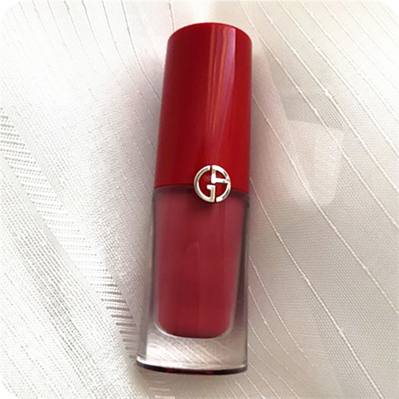 抹口红测试,擦口红会变聪明吗