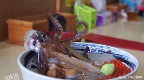 令人毛骨悚然的食物！重口到你无法想象真的有人敢吃吗？