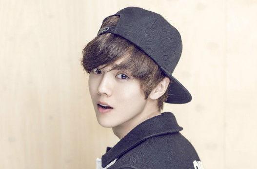 鹿晗跑男综艺耿直男孩,鹿晗早期帅气练习生