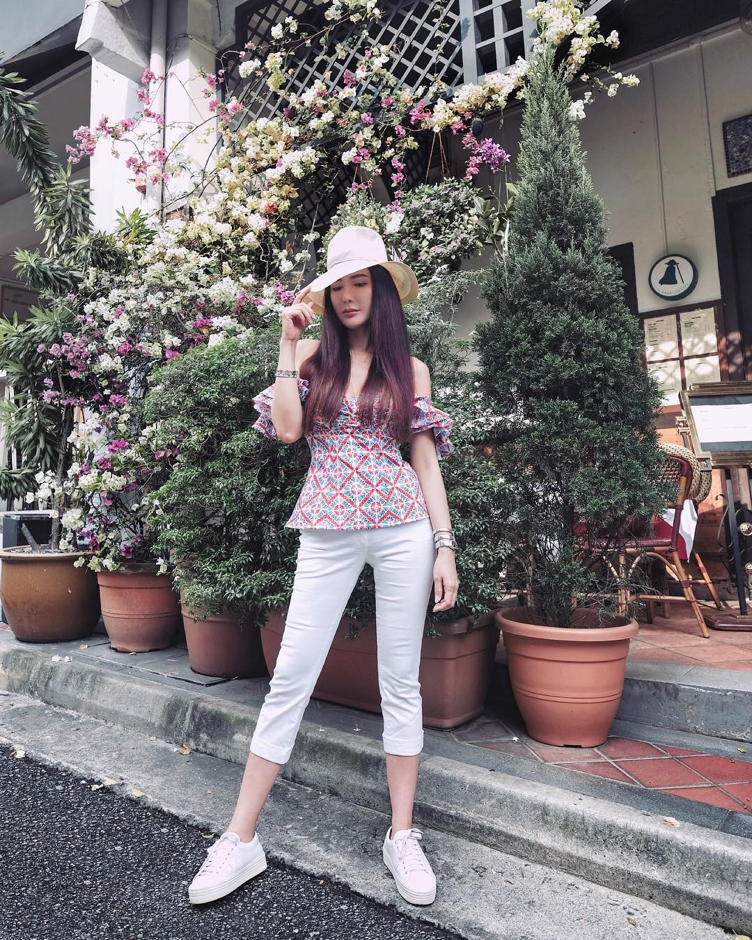 脚大脚宽脚背高穿什么鞋子好看,脚大脚宽穿什么高跟鞋显腿细