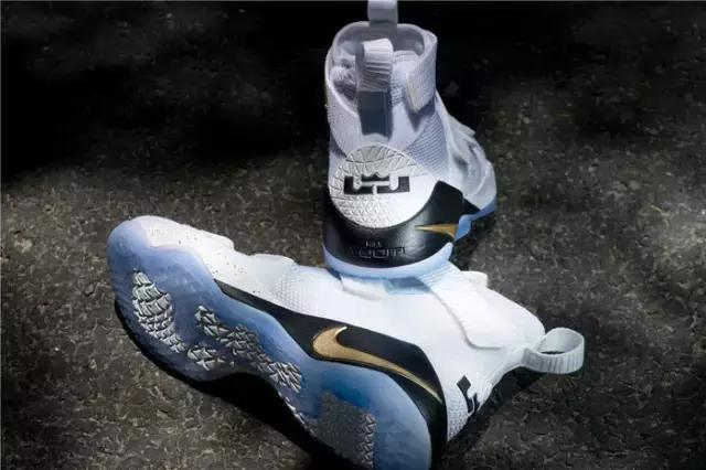 速度至上的时代,值得入手的球鞋高帮