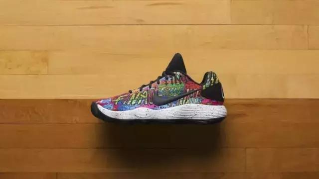 速度至上的时代,值得入手的球鞋高帮