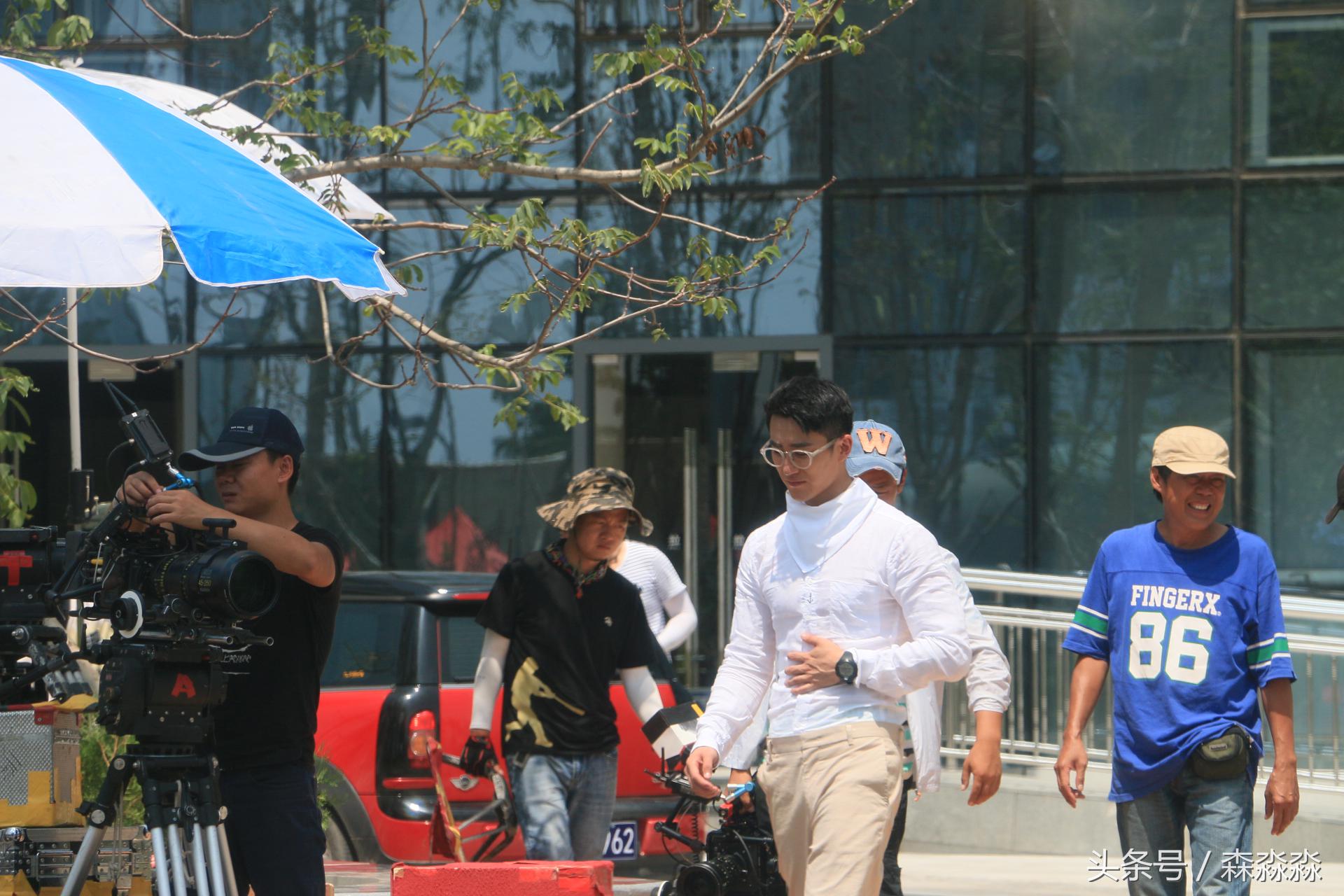 西部影视城一枝独秀,西部影视城荒凉