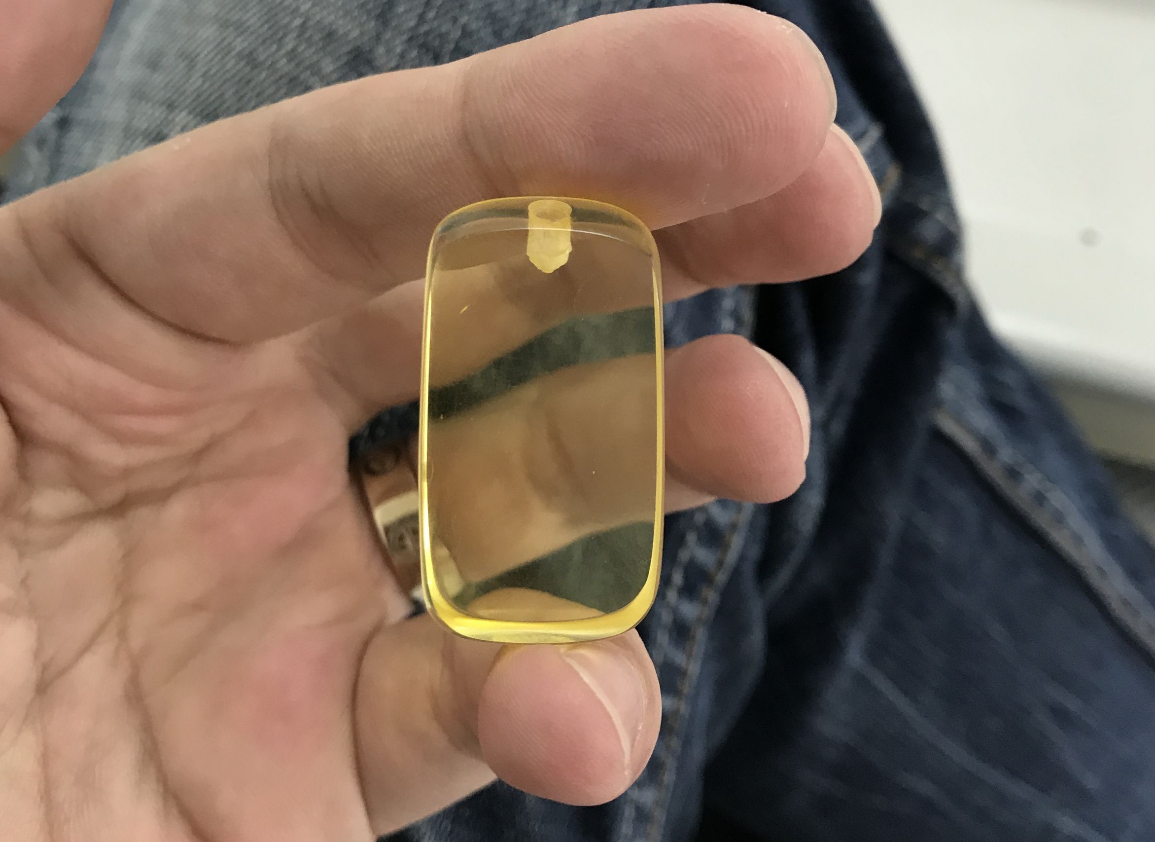 顽主-开一个小金珀做个无事牌小件分享一下抛光小窍门