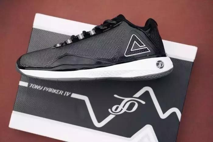 跑步和打篮球都好的球鞋,大体重最适合跑步的球鞋