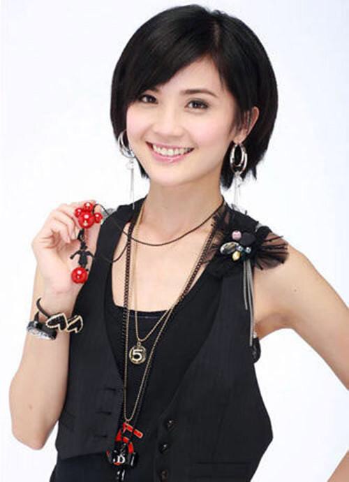 明星们的血泪与无奈默默忍受“性骚扰”