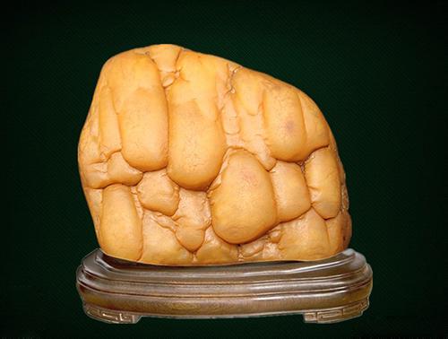 长满小疙瘩的石头,浑身起的密密麻麻的疙瘩不痒